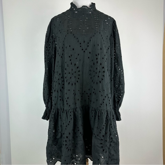 ELOQUII Black Eyelet Mini Dress Size 18 - Picture 2 of 13